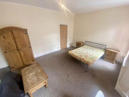 5 bedroom house to rent - Photo 4