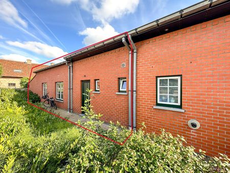 Woning met 3 slpk, tuintje en carport, Torhout - Photo 2