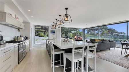 3 Bedroom House - Photo 4