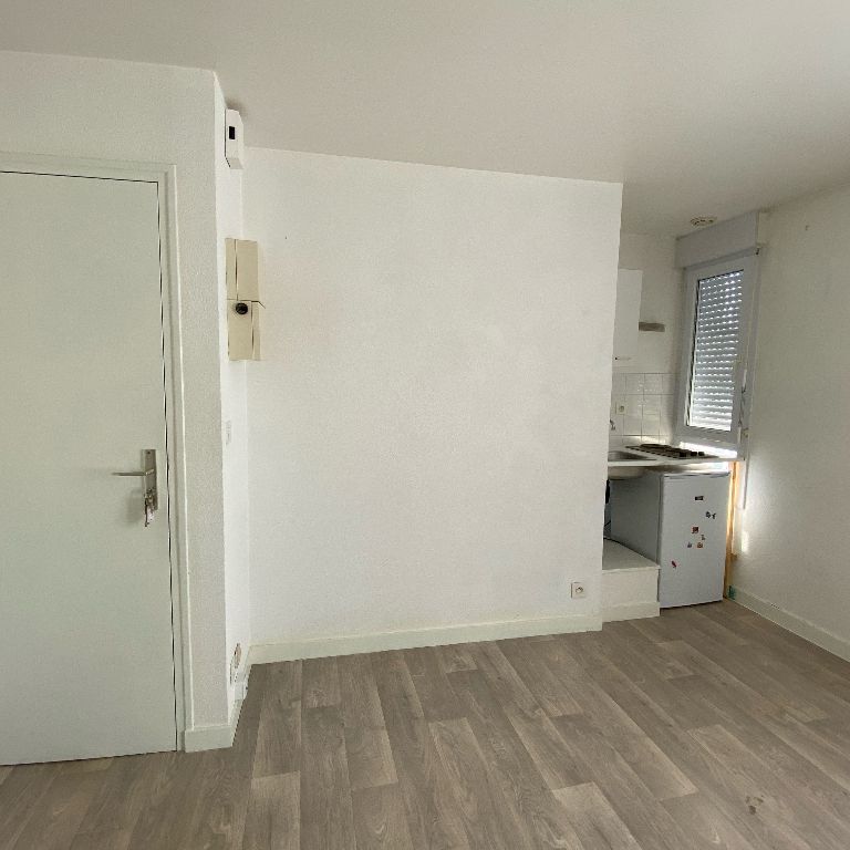 Location Appartement 1 pièce 16m² RENNES 35700 - Photo 1
