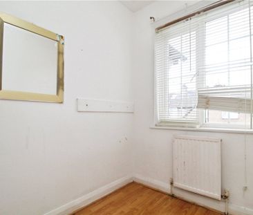 Thornton Avenue, Croydon, CR0 3BU - Photo 1