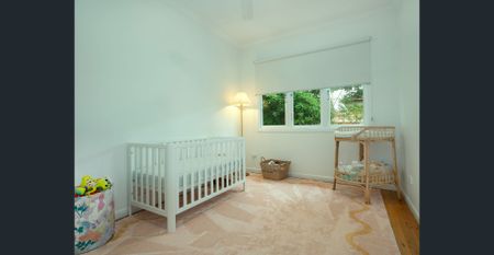 Charming Family Home in Quiet Location! (WITH FRUITING MANGO TREE!) - Photo 5