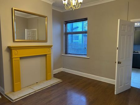 2 Bed Terraced House, Johnson Road, B23 - Photo 2