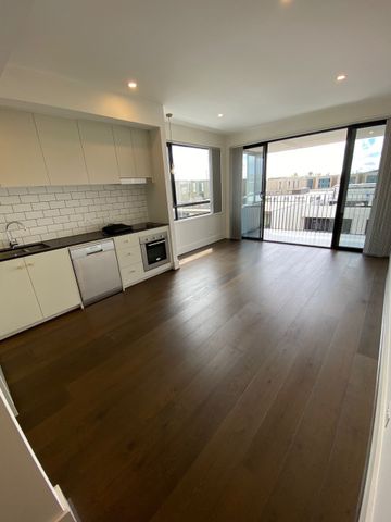 504/2 Kerridge Street Kingston ACT - Photo 4