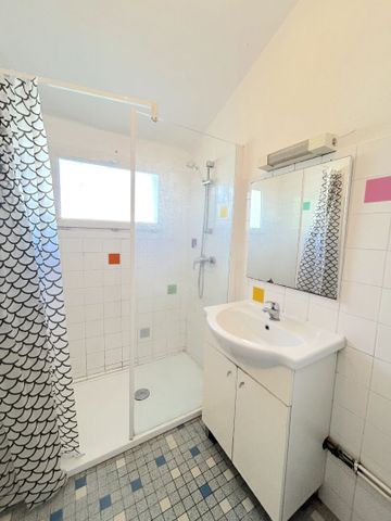 A LOUER MAISON DE TYPE 2 AVEC JARDIN - SECTEUR PUGNAC - Photo 2