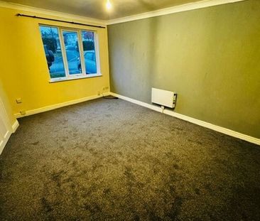 Pebworth Grove, Dudley, DY1 2BQ - Photo 5