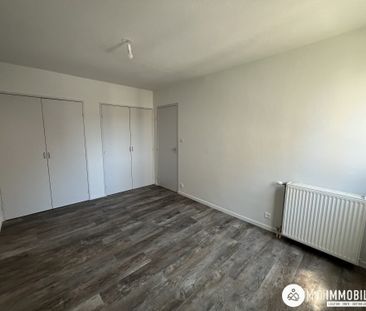 Location Appartement 2 pièces 57m² CARMAUX 81400 - Photo 2