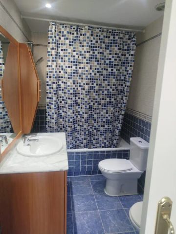 Piso de alquiler en Calle Amadeo Vives, 4, Sector S - Photo 4
