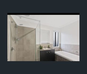 Beautiful double storey house - Photo 4