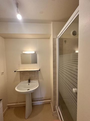 Appartement T2 à louer Saint Jacques De La Lande - 42 m² - Photo 4