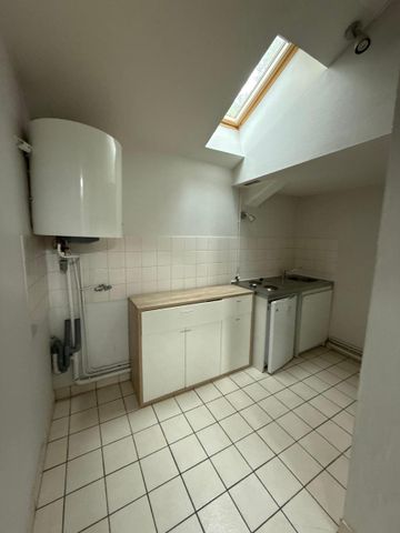 Location Appartement 1 pièce 37m² VILLEURBANNE 69100 - Photo 3
