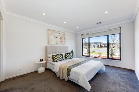 4 Bedroom home in Mickleham - Photo 4