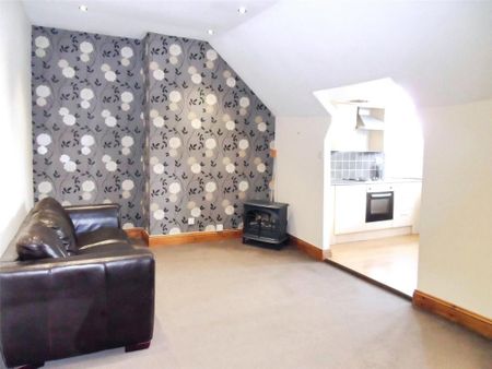 2 bedroom apartment to rent - Photo 2