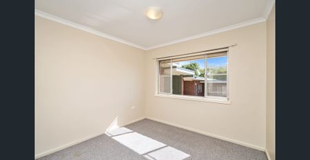 SOUGHT AFTER COMPLEX! - Photo 4