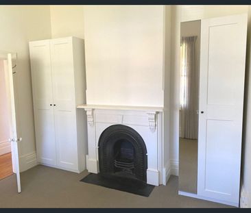 Classic Queenscliffe - Photo 3