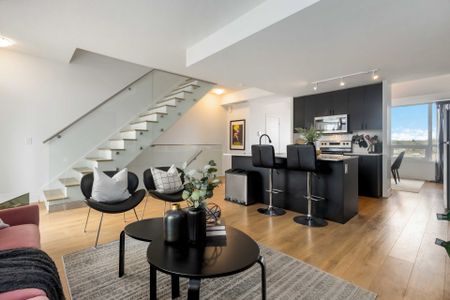 For Lease - 1245 Bayly Street Unit# Th 8, Pickering, Ontario - Photo 3
