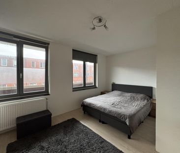 Te huur: Appartement Mathenesserdijk 383 B in Rotterdam - Photo 2