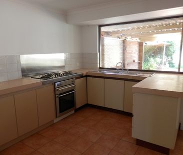 Great Location! - Photo 5