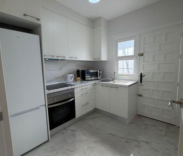 Luxury 3 room Detached House for rent in Torrevieja, Valencia - Photo 4