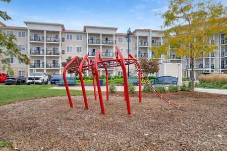 For Lease - 50 Lakebreeze Drive Unit# 318, Clarington, Ontario - Photo 5