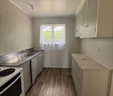 Charming Two-Bedroom Brick Unit in Prime ... - Photo 1