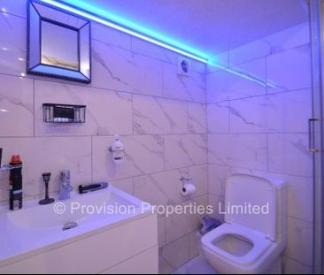 2 Bedroom Apartments Leeds - Photo 4