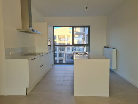 Zeer mooi 3 slaapkamer appartement op toplocatie - Photo 5