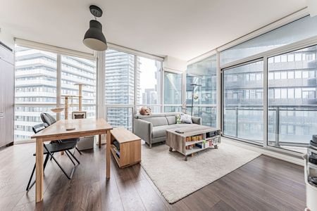 For Lease - 45 Charles Street Unit# 3510, Toronto, Ontario - Photo 5