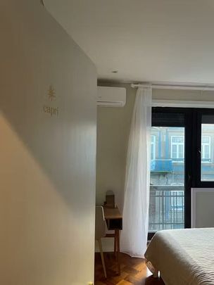 Rua de Álvares Cabral, Porto, Braga 4050-041 - Photo 1