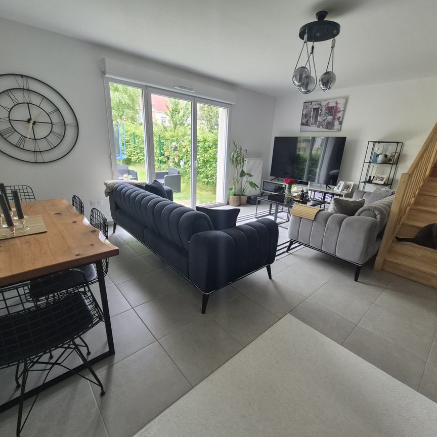 Location Maison 4 pièces 85m² VALENCIENNES 59300 - Photo 1