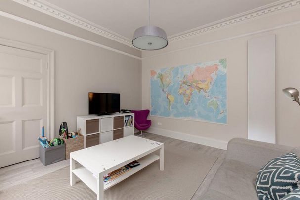 5 bedroom townhouse to rent - Photo 1