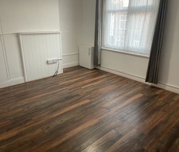 2 Bed Flat, Duncan Rd, LE2 - Photo 1