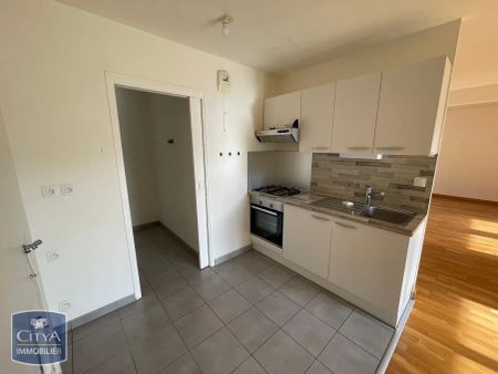 Appartement à louer 3 pièces 75.1m² - Photo 3