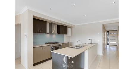 Easy Living on the Surf Coast | Self Contained Room - Photo 3