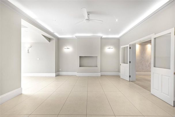 5 bedroom semi-detached house to rent - Photo 1