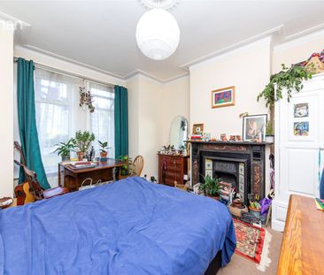 4 bedroom terraced house to rent - Photo 1