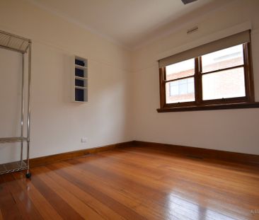 266 Arthur Street, Fairfield - Photo 2