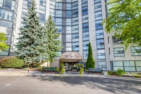 For Lease - 30 Harding Boulevard Unit# 905, Richmond Hill, Ontario - Photo 3