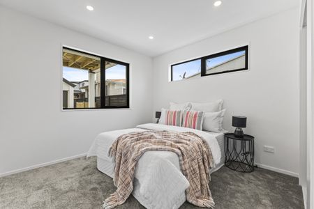 Bright & Bold at Bernard - Photo 4