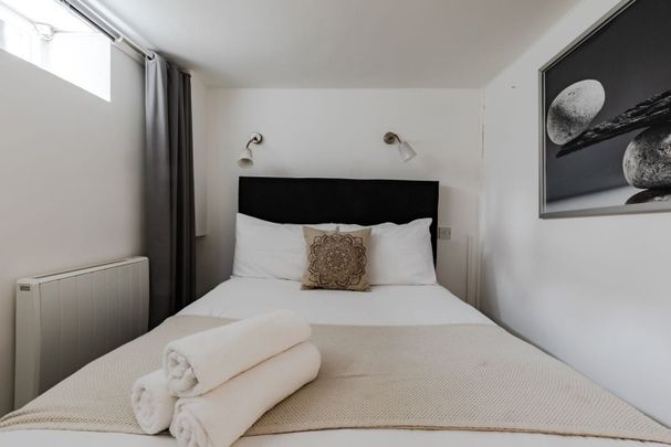 Studio Flat, London, NW6 - Photo 1