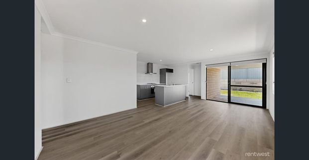 Beautiful and Brand New - Photo 1