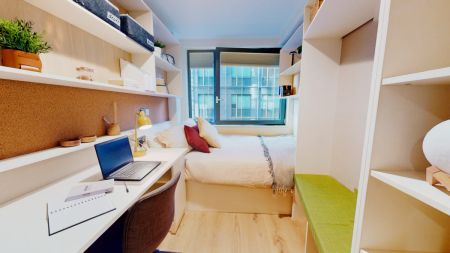 Bronze 2 Bed Apt Plus - Photo 2