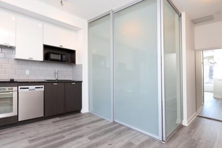 For Lease - 275 Village Green Square Unit# 216, Toronto, Ontario - Photo 4