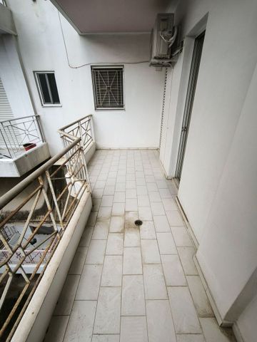 Studio/Γκαρσονιέρα για ενοικίαση Αγία Σοφία (Πάτρα) - Photo 5