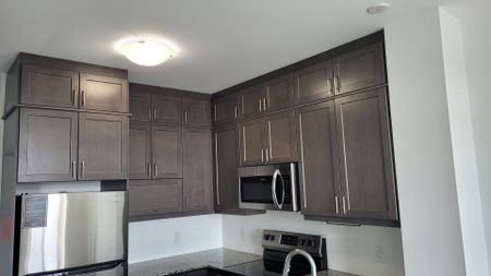 For Lease - 50 Kaitting Trail Unit# 510, Oakville, Ontario - Photo 3