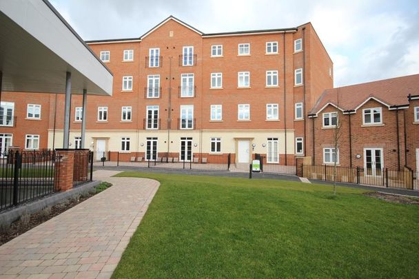2 bedroom apartment to rent - Photo 1