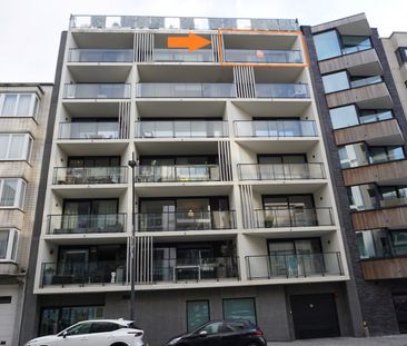 Recent appartement met ruim terras in centrum Oostende - Photo 1