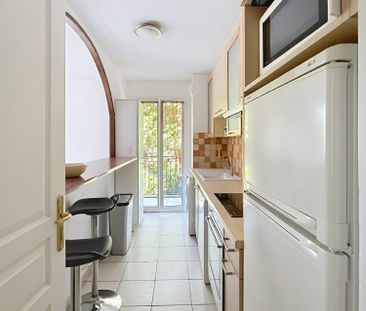 Location Appartement 3 pièces 67m² MOUGINS 06250 - Photo 6