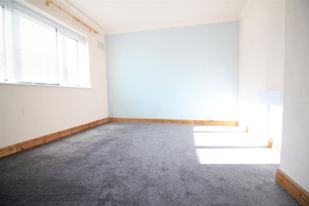 Lawrence Road, Hayes - Photo 5