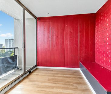 For Lease - 5 Parkway Forest Drive Unit# 1703, Toronto, Ontario - Photo 4